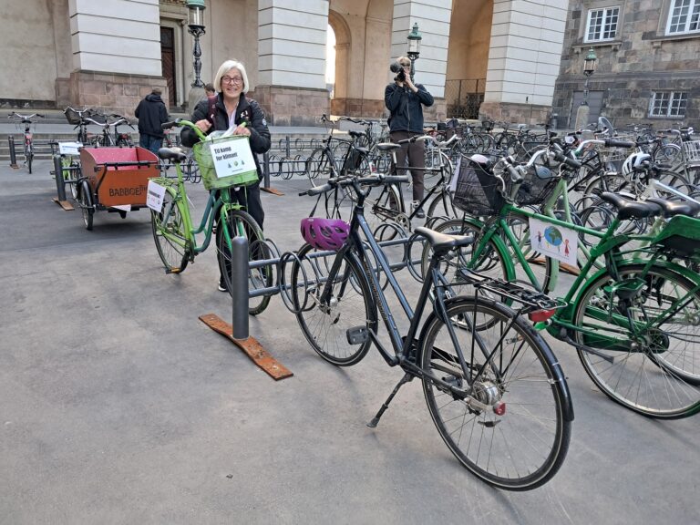 Grønne cykler i Rigsdagsgaarden